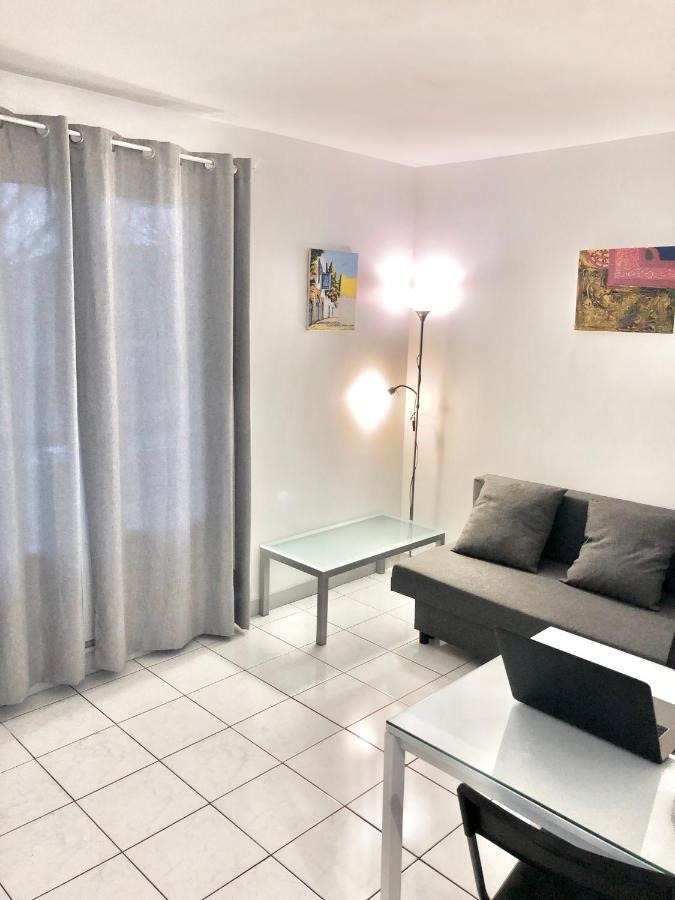 Studio Apartment Near To Paris Créteil Exteriör bild